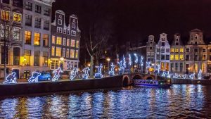 kerstvakantiespecial-comeback-rondvaart-amsterdam-grachten-water-colors-cruise